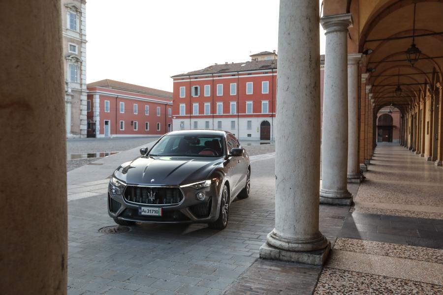  Maserati Levante GTS 2018 года  (WW) (фото 59 из 74)